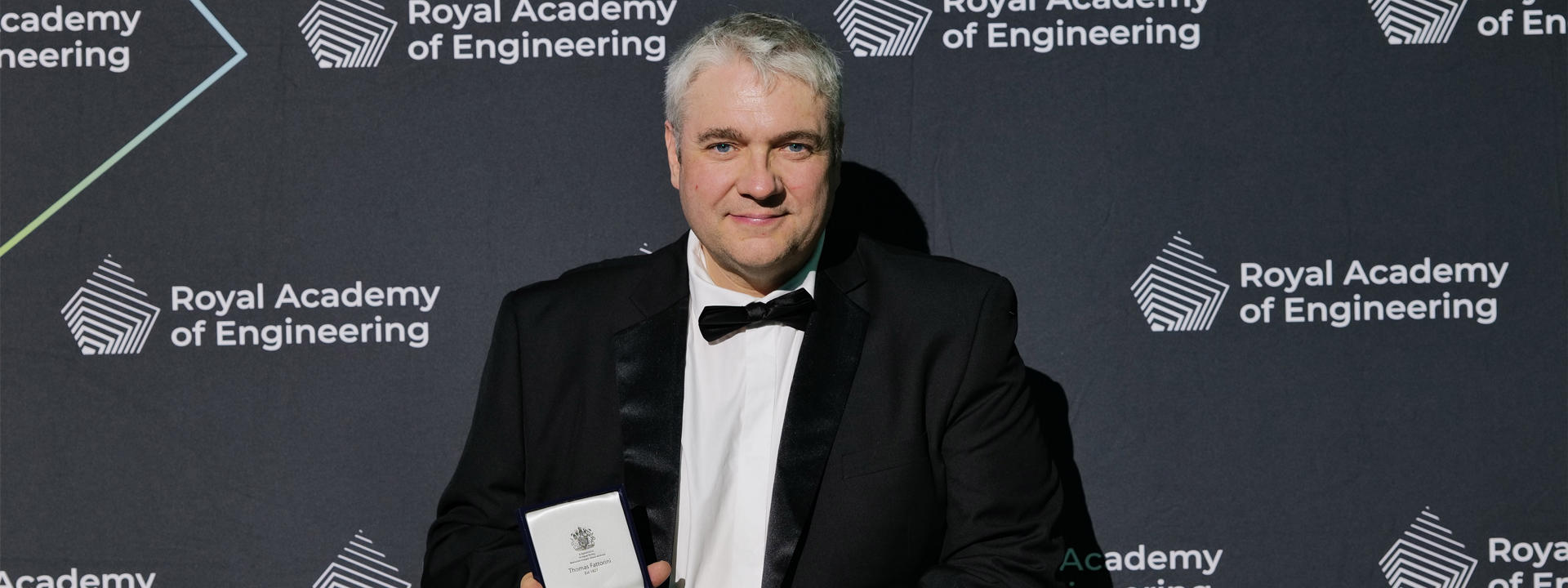 Professor Robert Thomson