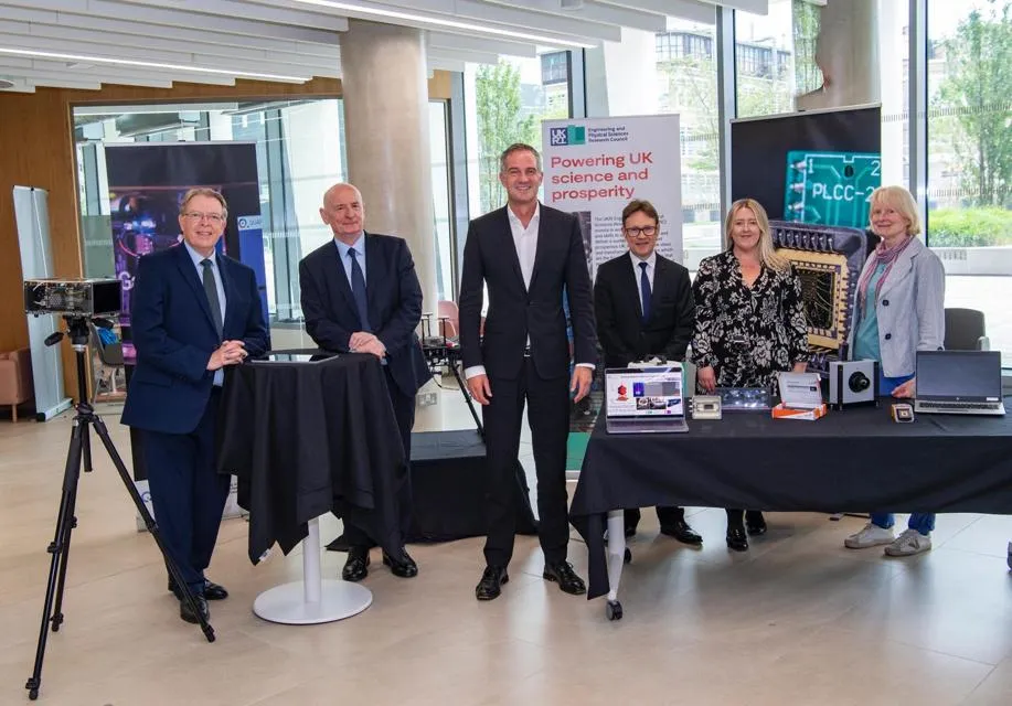 Pictured: Quentin Pankhurst (bio hub), Gerald Buller (IQN), Peter Kyle MP, Douglas Paul (PNT), Kirsty Annand (QuantIC/Quantum sensing and timing), Viv Kendon (Q Computing) A group of stakeholders announcing the launch of five new Quantum Hubs