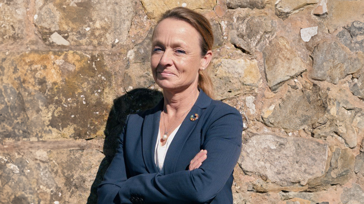 Ms Melanie Siggs