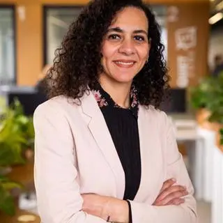 Sarah Momtaz